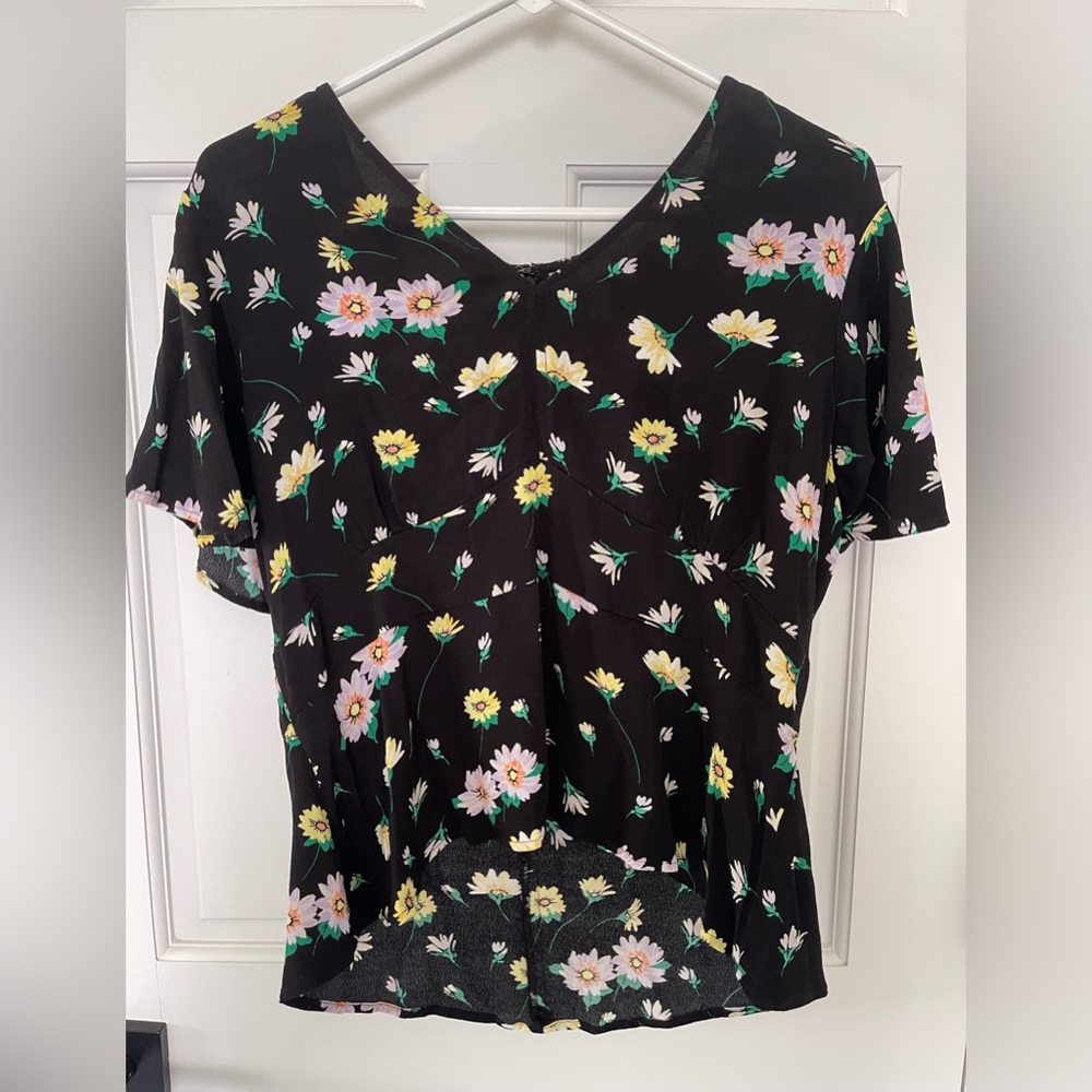 Floral top